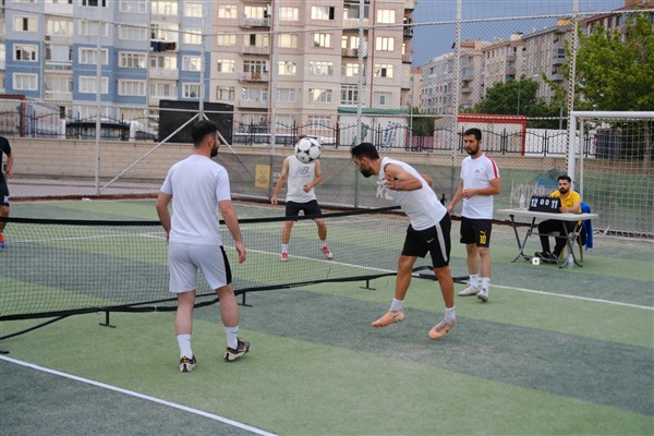 Konya Büyükşehir’in Ayak Tenisi Şampiyonası tamamlandı