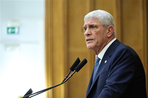 Dervişoğlu: Halkın haber alma hakkını savunmak vicdani bir sorumluluktur