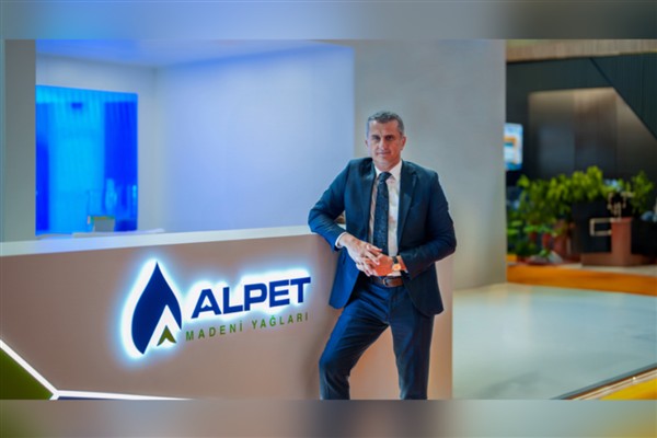 Alpet Madeni Yağları, Automechanika İstanbul’da ziyaretçilerinden tam not aldı