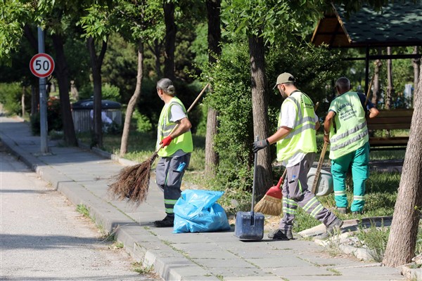 Yenimahalle’de bayram temizliği