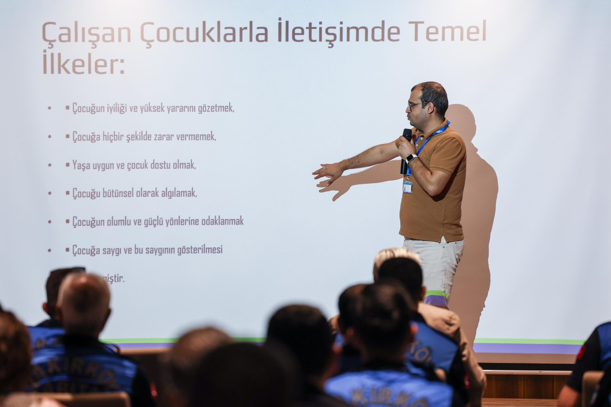 Bakırköy Belediyesi’nden eğitim semineri