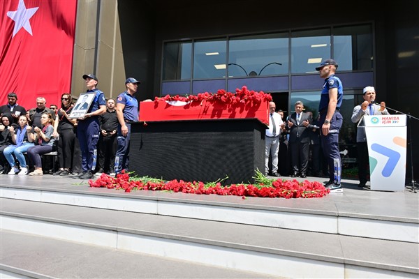 Ferdi Zeyrek, son yolculuğuna uğurlandı