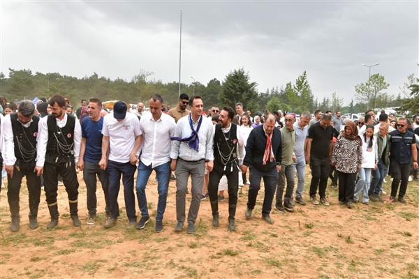 Başkan Eşki, Karadenizliler Şenliği’nde vatandaşlarla bir araya geldi