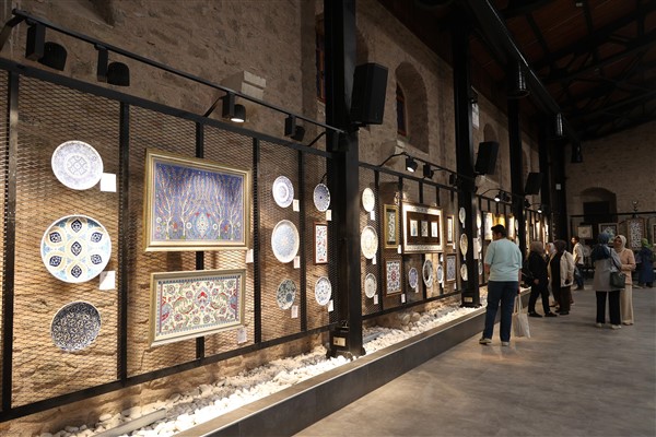 KOMEK’in Geleneksel Türk İslam Sanatları Sergisi açıldı