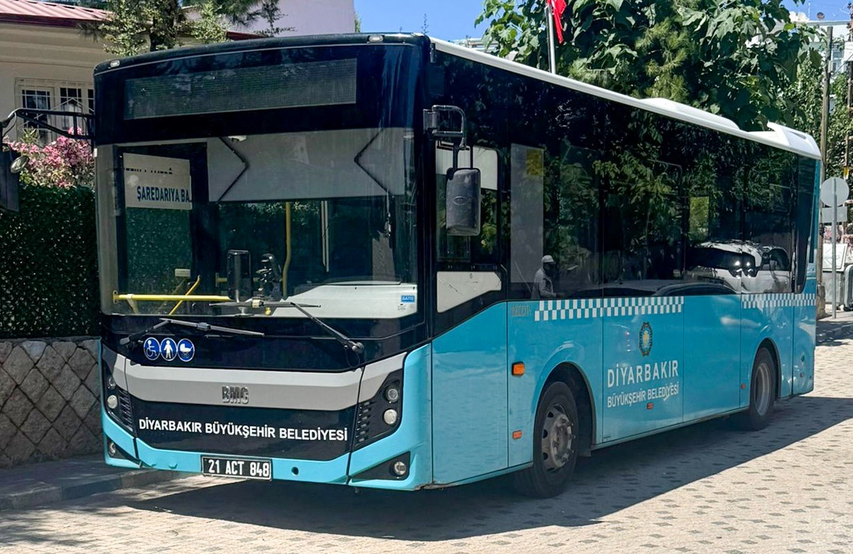 Eğil’de otobüs seferleri başladı