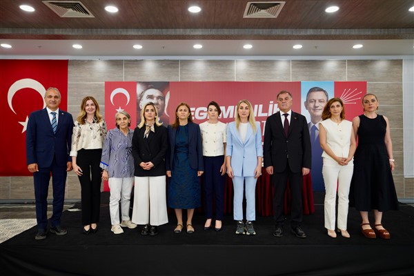 İmamoğlu ve çalışma arkadaşlarının ailelerinden ‘Dayanışma Platformu’