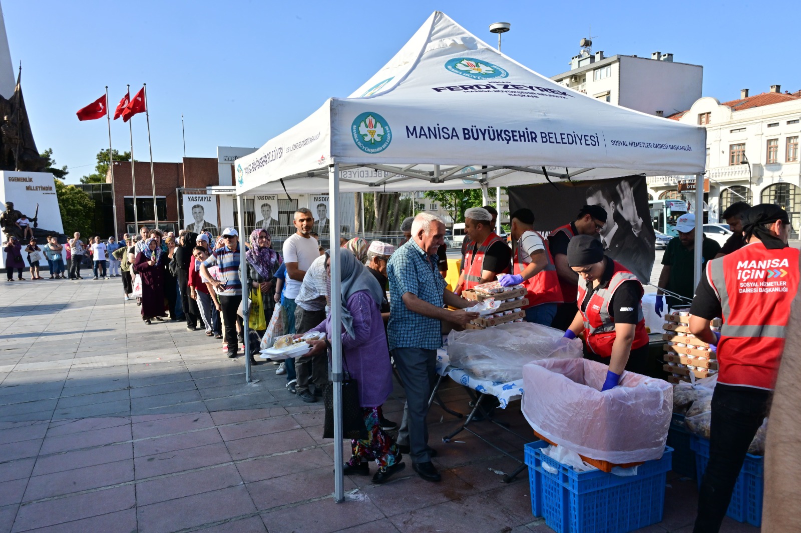 Manisa’da Zeyrek’in vefatının 7’nci gününde anma programı gerçekleştirildi