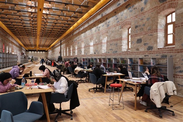 Rami Kütüphanesi Ağa Han Mimarlık Ödülü finalisti