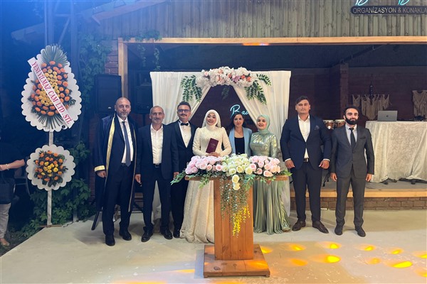 Başkan Aydın’dan düğün, nişan ve sünnet töreni ziyaretleri