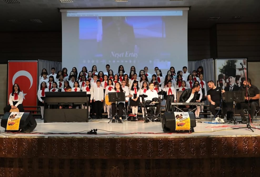 Erzincan’da Neşet Ertaş türküleriyle konser