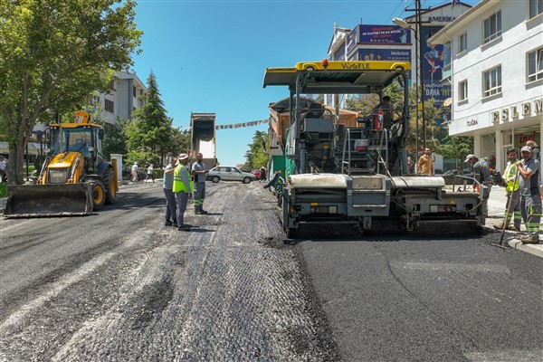 Etimesgut’ta altyapı ve üstyapı çalışmaları devam ediyor