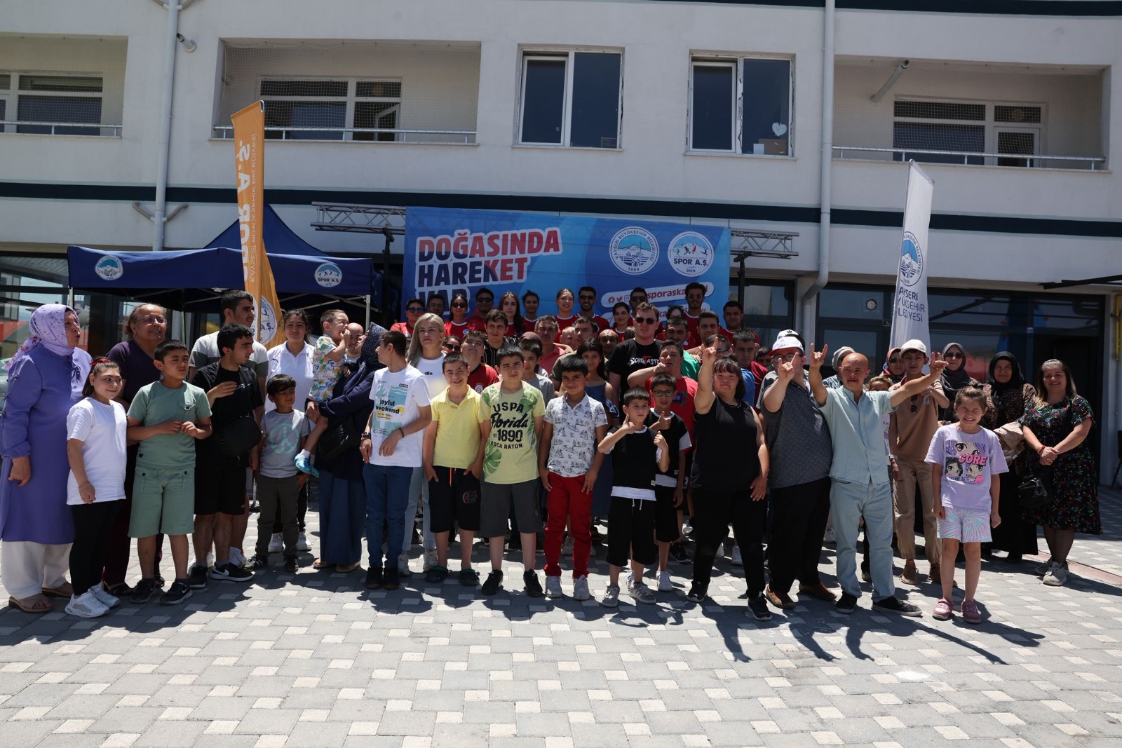 Özel Çocuklar Özel Eğitim ve Rehabilitasyon Merkezi’nde etkinlik