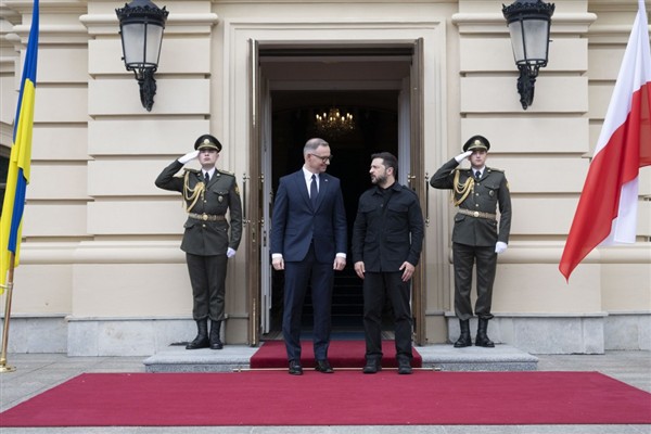 Zelenski, Polonya Cumhurbaşkanı Duda ile görüştü