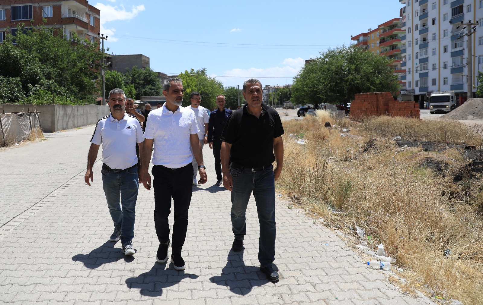 Kayapınar Belediyesi’nden Kanalboyu mevkiisinde çalışma