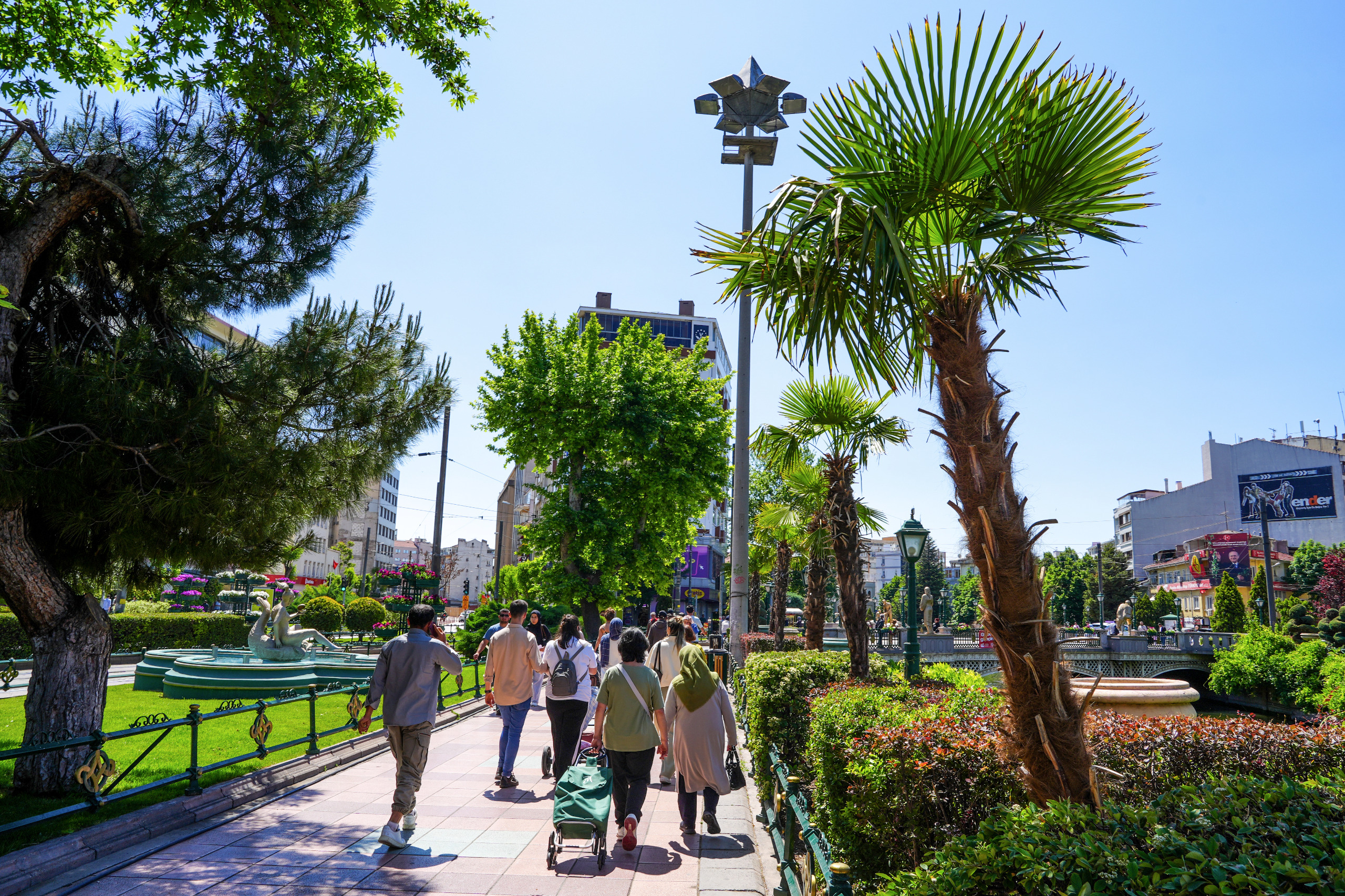 Eskişehir Büyükşehir Belediyesi’nden peyzaj çalışmaları