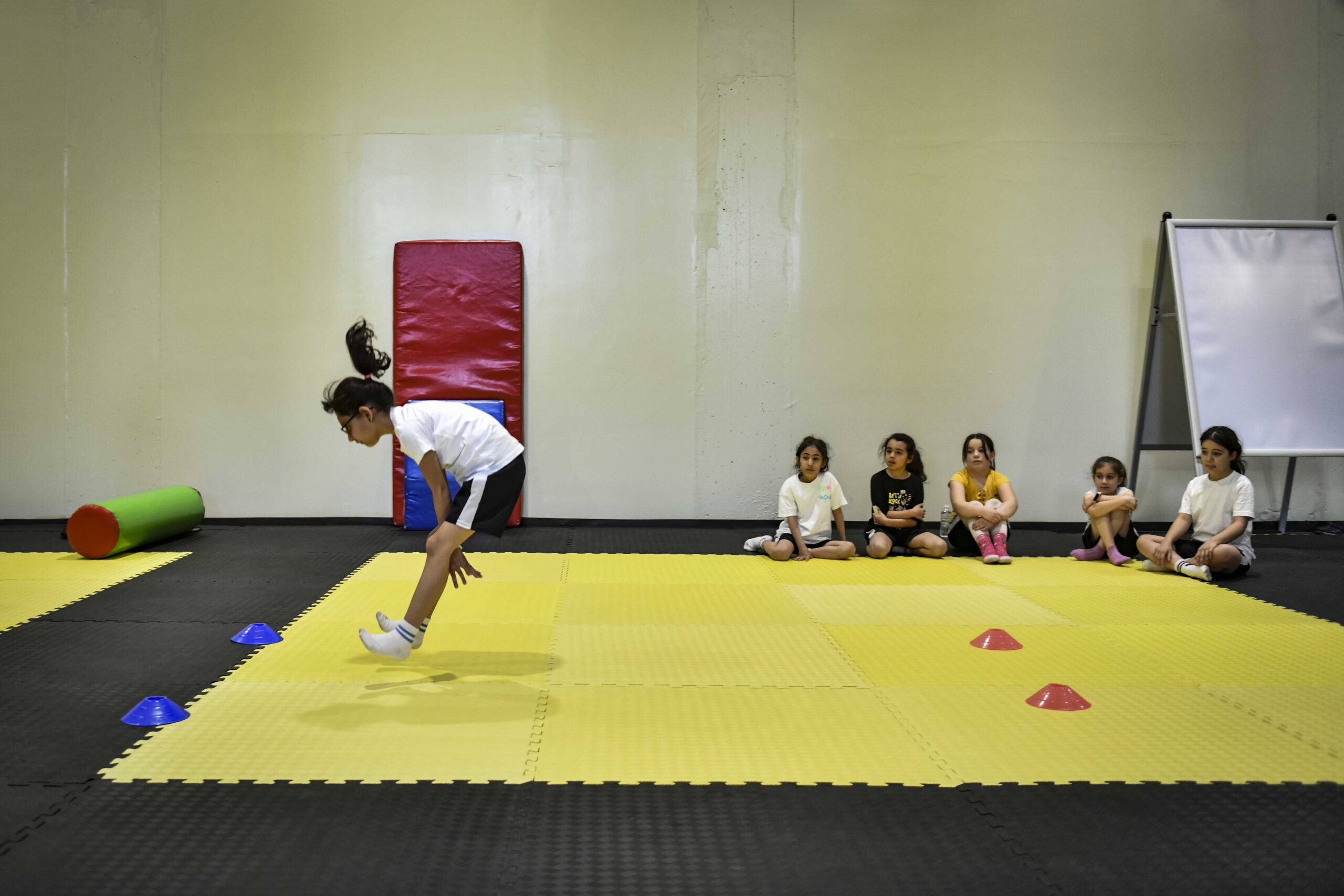 ABB’den sosyal destek alan ailelerin çocukların özel ücretsiz Yaz Okulu