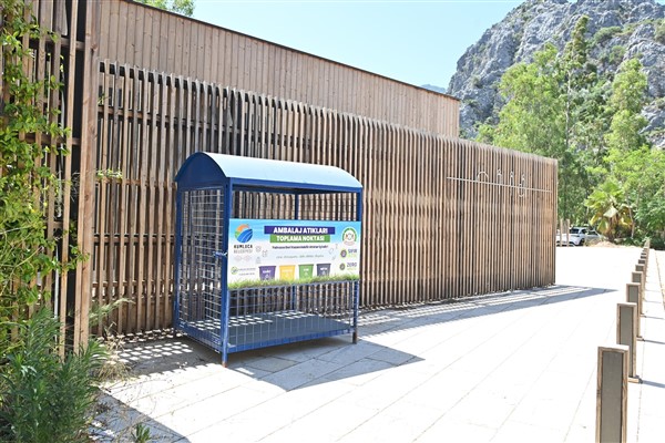 Kumluca Belediyesi’nden sıfır atık uygulaması