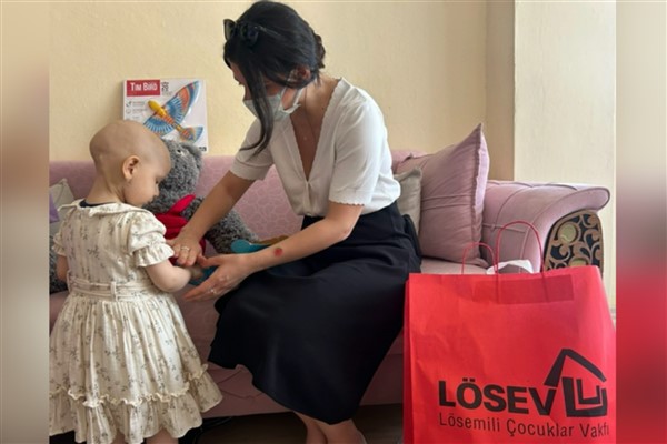 Lösemili çocukların Kurban Bayramı sevinci