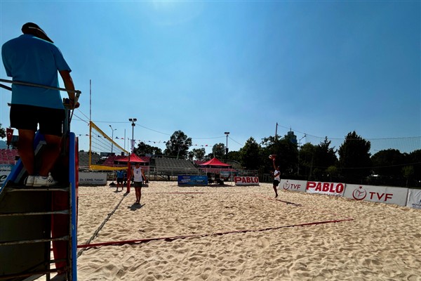 Pro Beach Tour İzmir Etabı eleme maçlarıyla başladı