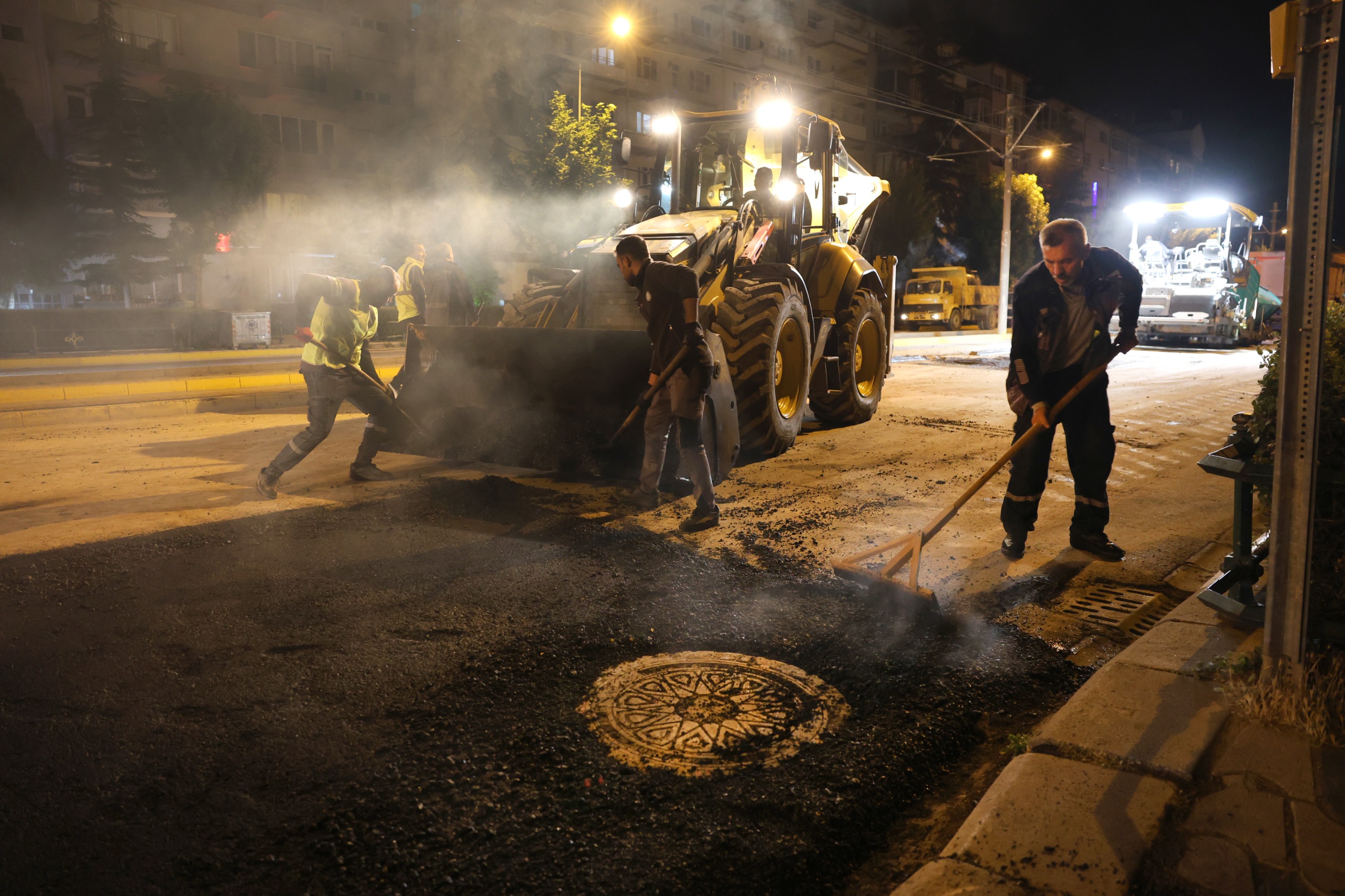 Eskişehir’de ekipler çalışmalara Vali Ali Fuat Güven Bulvarı’nda başladı