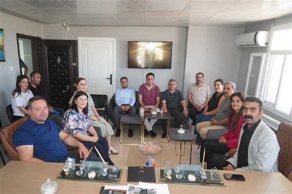 Eş Başkan Hatun’dan Kocaköy’e ziyaret