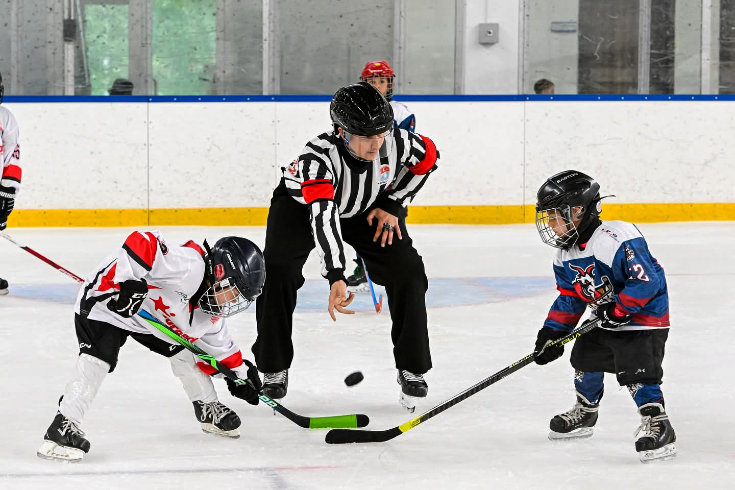 Minik hokeycilerden büyük başarı