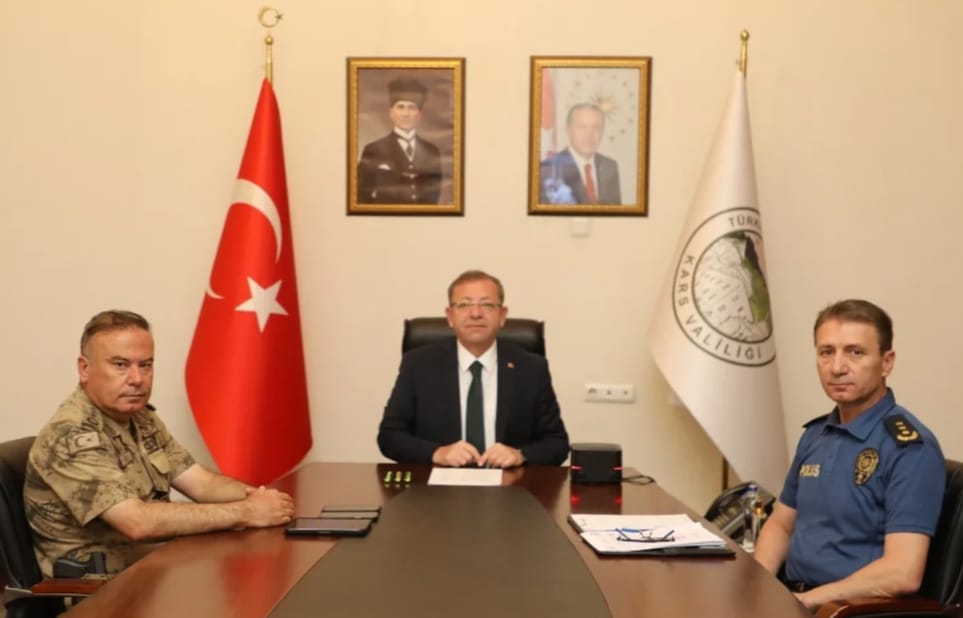 Kars Valisi Polat, Asayiş ve Güvenlik Toplantısı’na katıldı