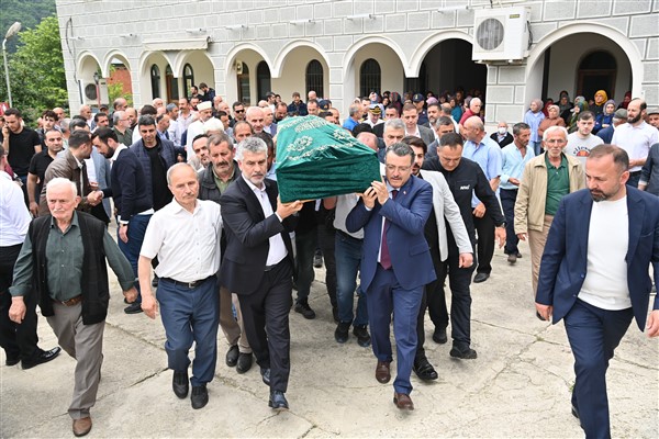 Başkan Genç, selde hayatını kaybeden Aydın’ın cenaze törenine katıldı