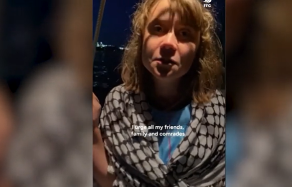 Greta Thunberg ve diğer aktivistler İsrail havalimanına götürüldü