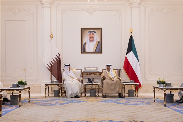 Al Sani, Kuveyt Veliaht Prensi Al Sabah ile görüştü