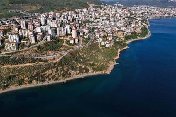 Gemlik’e yeni sahil yürüyüş yolu