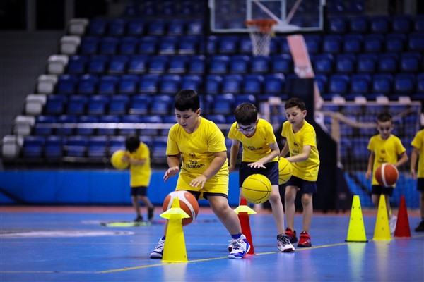 Yenimahalle’den çocuklara ücretsiz yaz okulu eğitimi