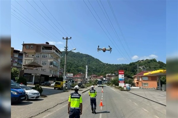 Trafik denetimlerinde bir haftada 468 bin 539 sürücüye işlem yapıldı