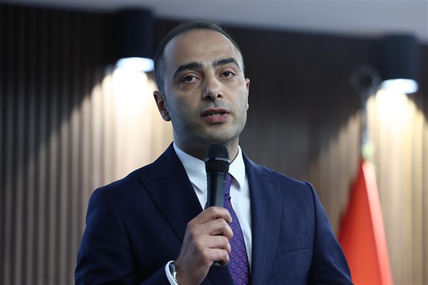 Gaziosmanpaşa Belediye Başkan Vekilliğine Eray Karadeniz seçildi