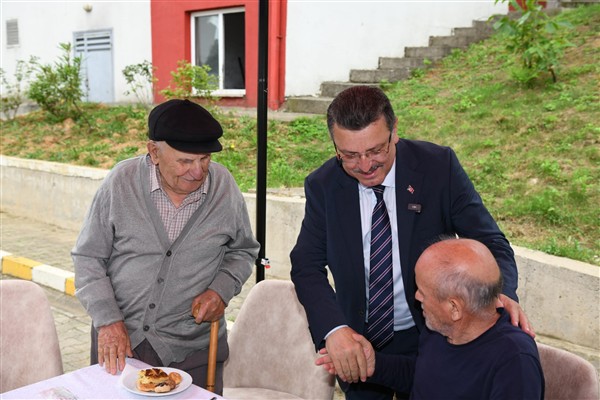 Başkan Genç’ten huzurevi sakinlerine ziyaret
