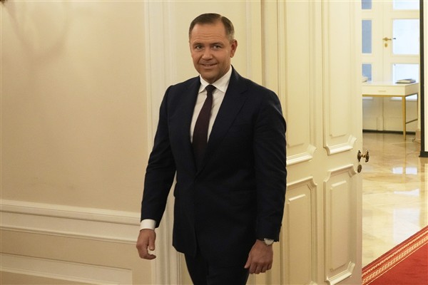 Xi’den Polonya yeni Cumhurbaşkanı Nawrocki’ye tebrik mesajı