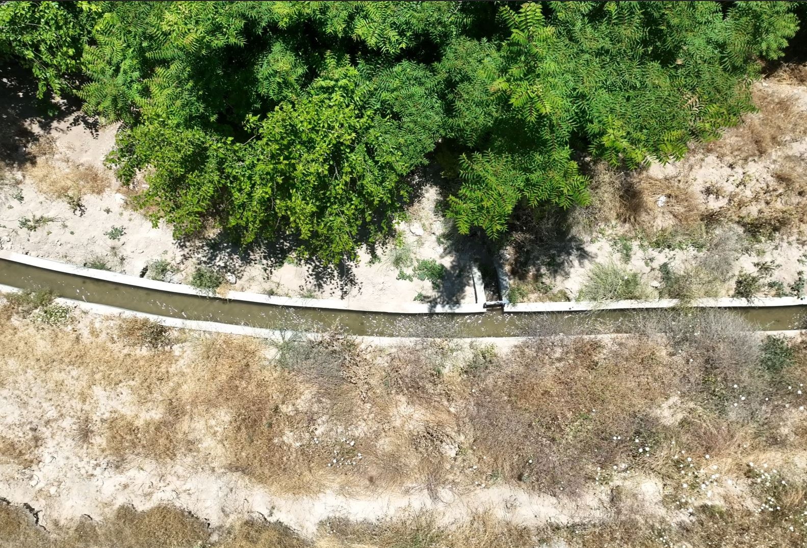 Malatya Büyükşehir Belediyesinden Akçadağ Şeyhler Mahallesine açık sulama kanalı