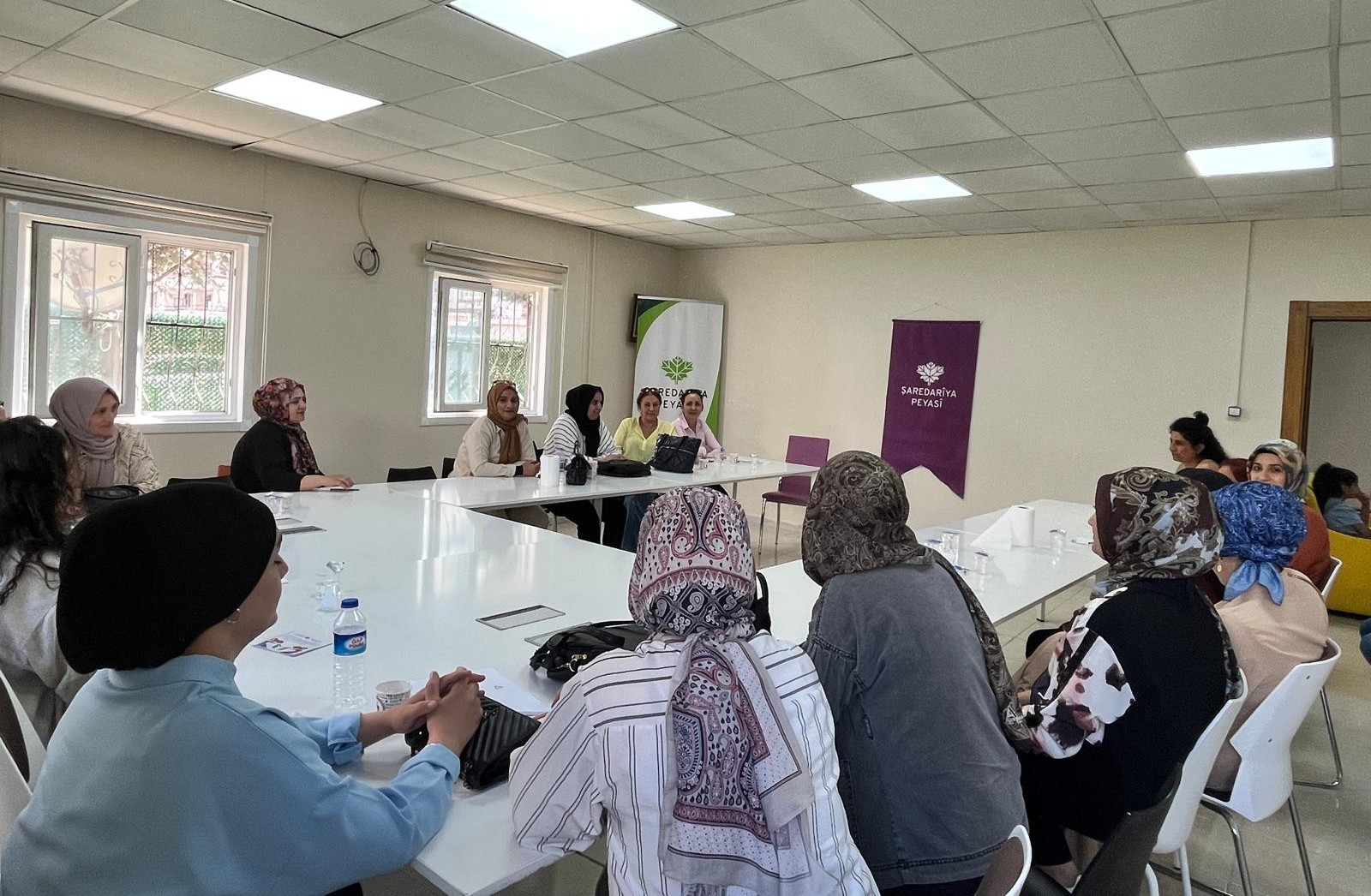 Kadınlara yönelik ücretsiz moda tasarımı eğitimi başladı