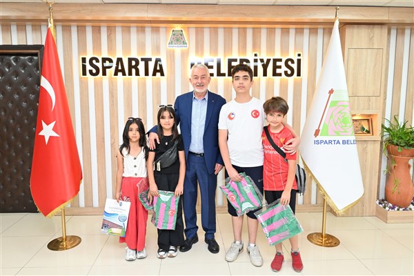 Başkan Değirmen, çocukların taleplerini dinledi