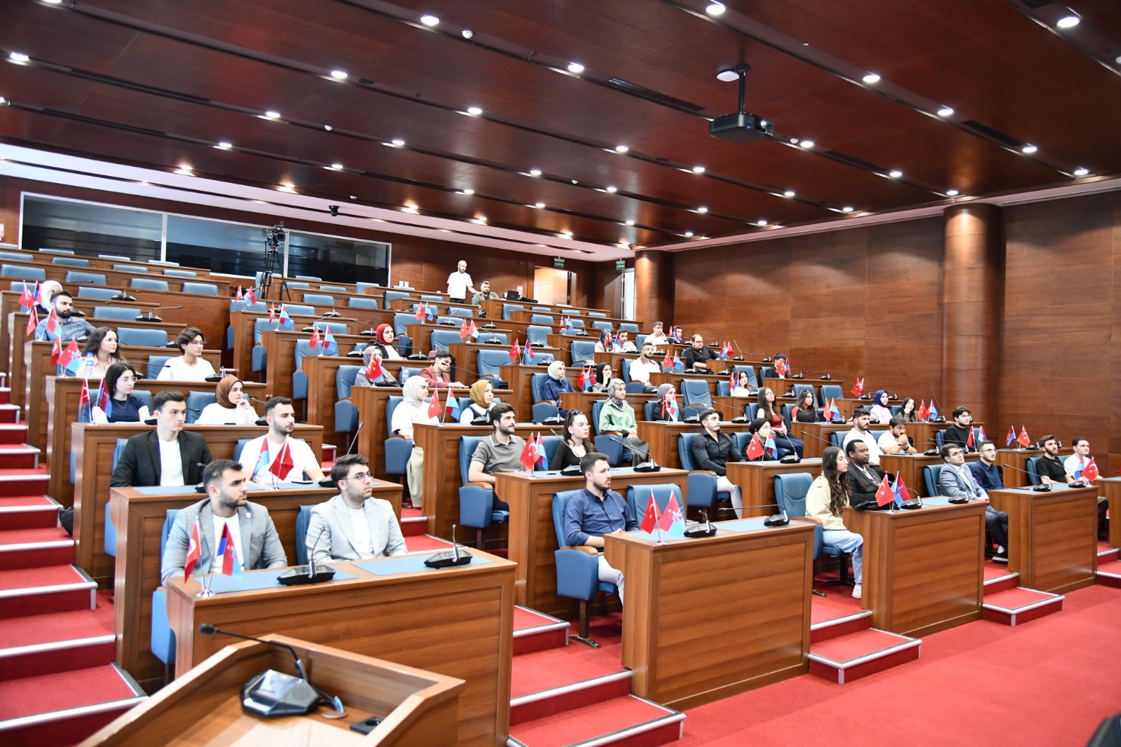 Trabzon Büyükşehir Belediyesi Gençlik Meclisi’nden üç projeye onay