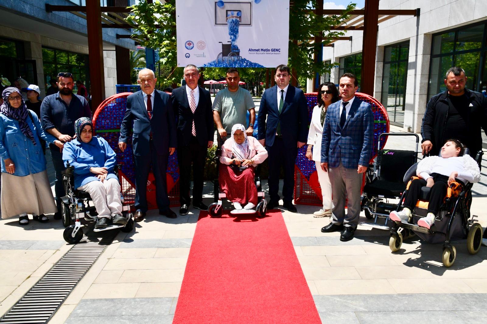 Başkan Vekili Gülay, “Kapaklar Çoğalsın, Engeller Azalsın” etkinliğine katıldı