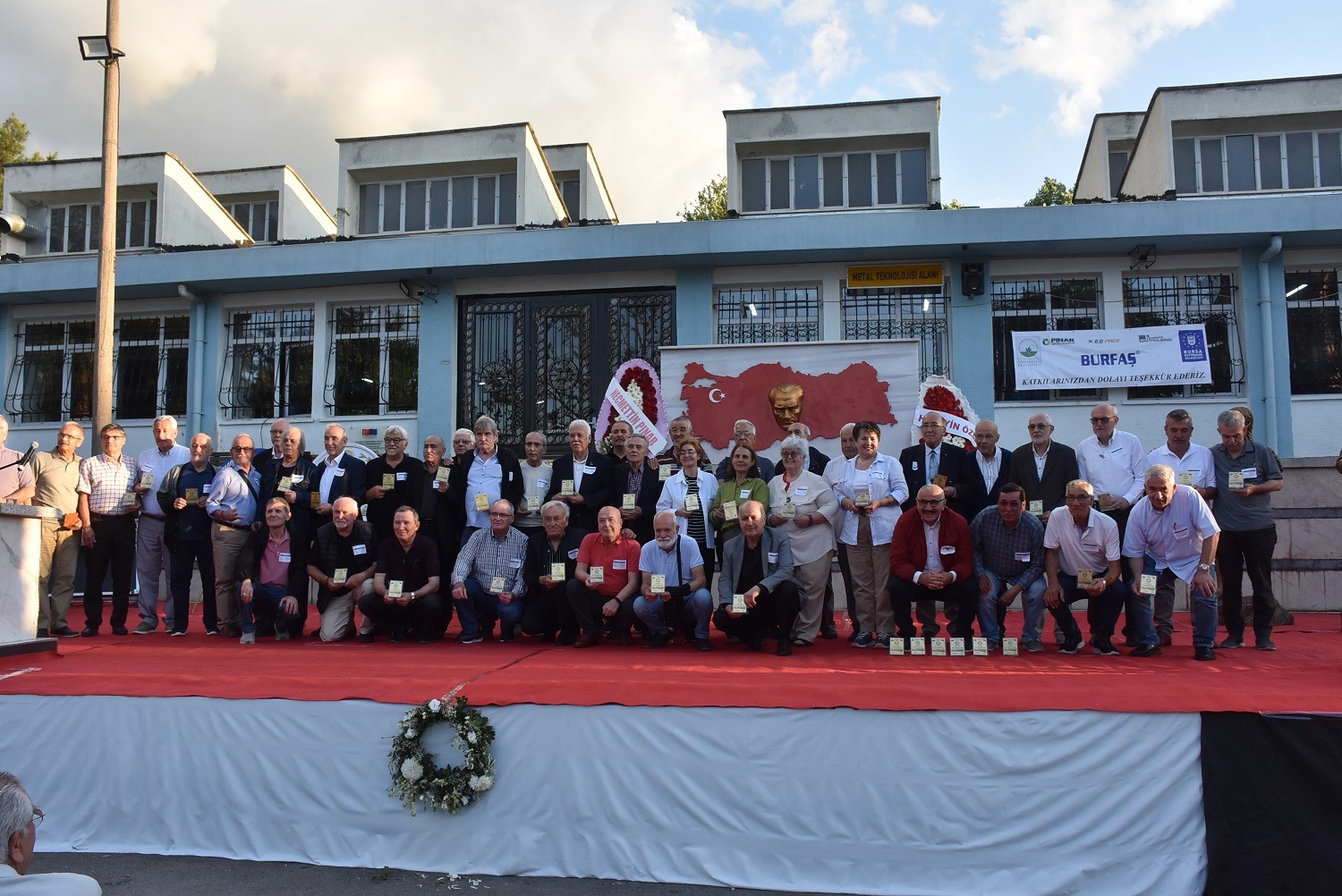 Tophane MTAL mezunları bir araya geldi