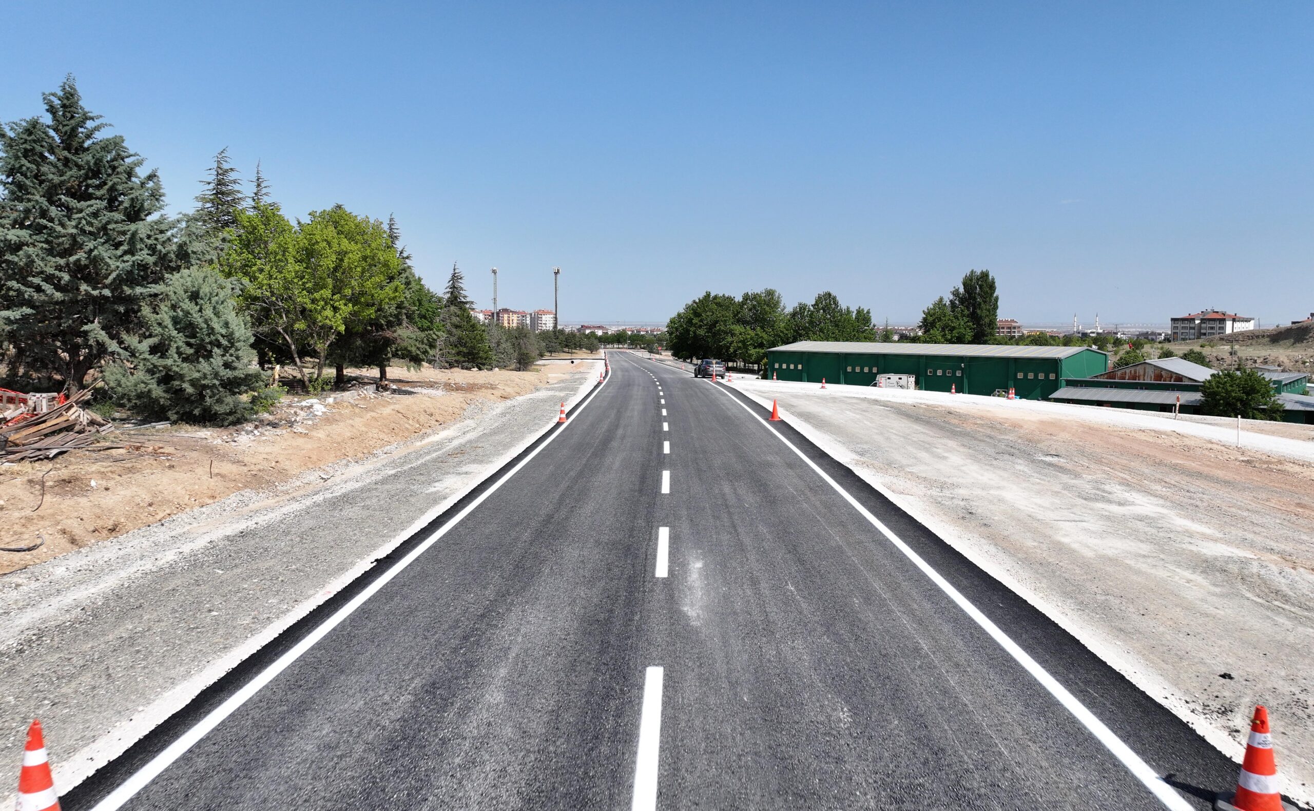 Konya Büyükşehir Belediyesi’nden yol çalışması