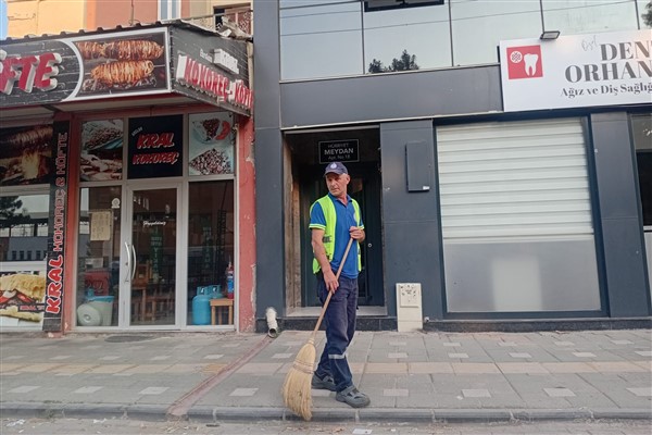 Orhangazi Belediyesi ekipleri, bayram boyunca görev yaptı