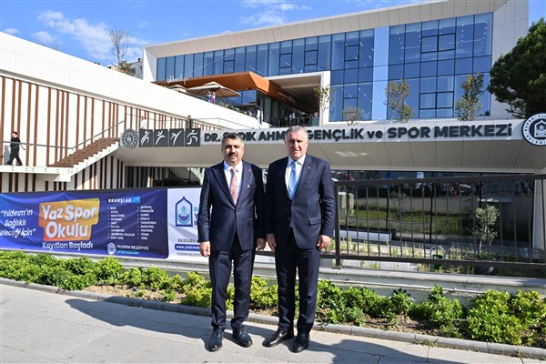 Dr. Sadık Ahmet Gençlik Ve Spor Merkezi açıldı