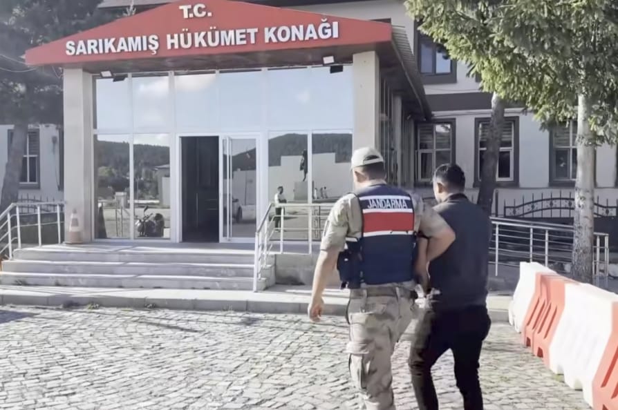 Kars’ta hayvan hırsızlığı operasyonu: 5 şüpheli yakalandı, 9 hayvan sahibine teslim edildi