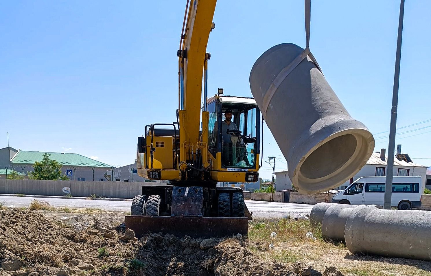Sahil Yolu’nun ikinci etabında çalışmalar sürüyor