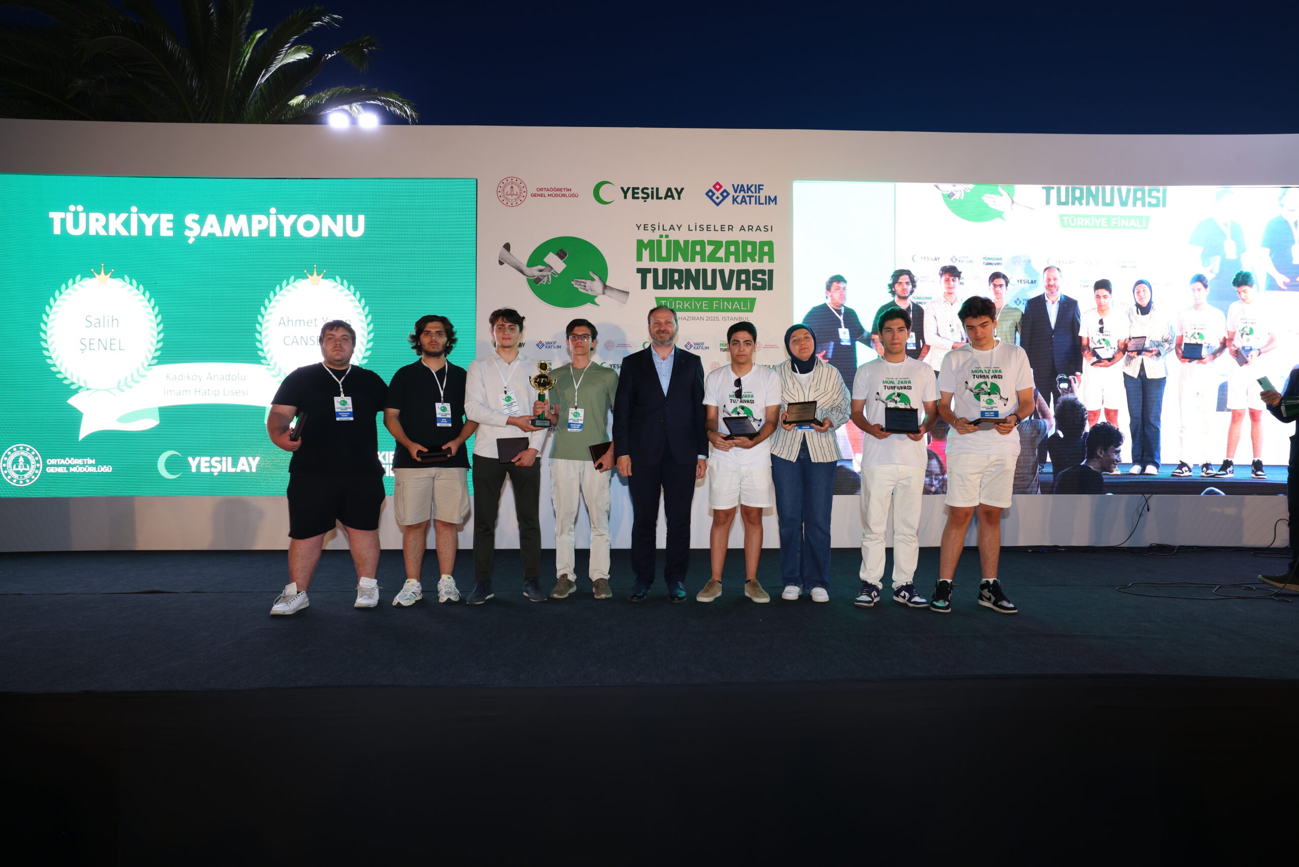 Türkiye’nin en büyük münazara turnuvası gerçekleşti