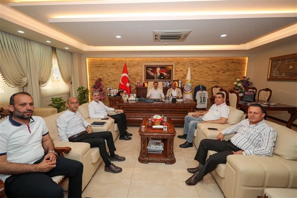 Hatay Valisi Masatlı, RTSO Başkanlığını ziyaret etti