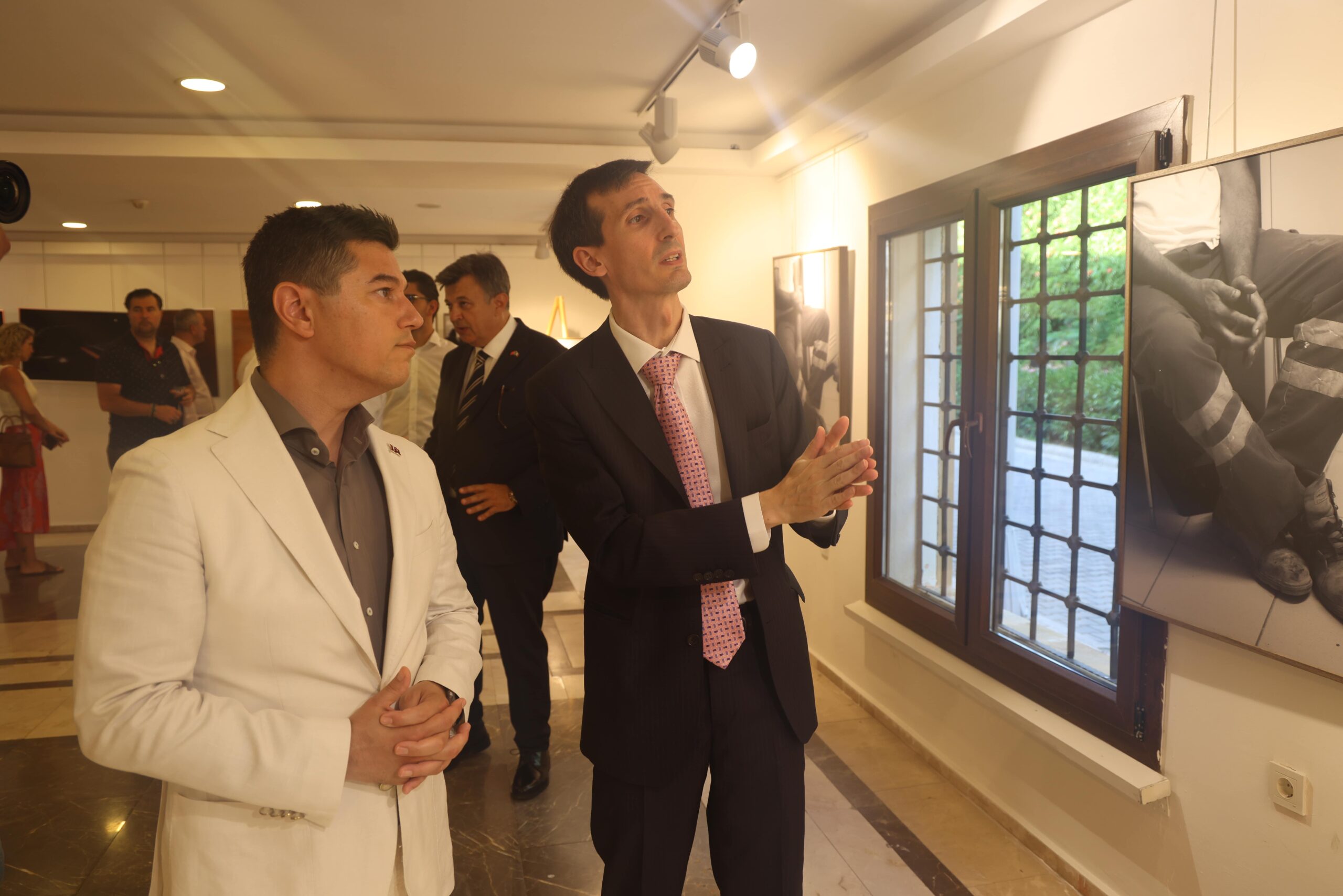 “Peccioli: Bir Mevsim Hikayeleri” adlı fotoğraf sergisi açıldı